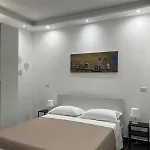 Dimora Al Centro 3*