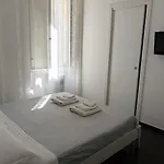 Dimora Al Centro بيت ضيافة 3*