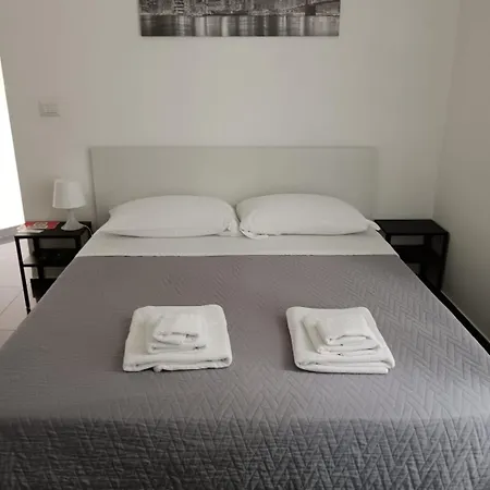 Dimora Al Centro Pensión Cosenza